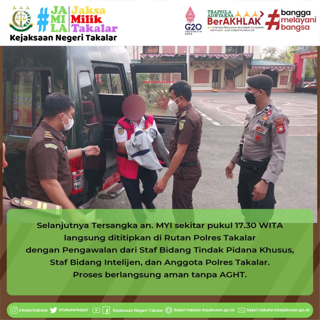 Tersangka MYI tiba di Rutan Polres Takalar dengan pengawalan dari Staf Bidang Tindak Pidana Khusus, Staf Bidang Intelijen, dan Anggota Kepolisian Polres Takalar.